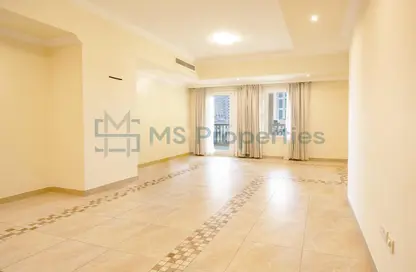 Apartment - 1 Bedroom - 2 Bathrooms for rent in West Porto Drive - Porto Arabia - The Pearl Island - Doha