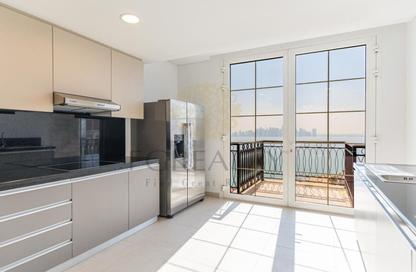 Penthouse - 4 Bedrooms - 5 Bathrooms for rent in Floresta Gardens - Floresta Gardens - The Pearl Island - Doha Penthouse - 4 Bedrooms - 5 Bathrooms for rent in Floresta Gardens - Floresta Gardens - The Pearl Island - Doha