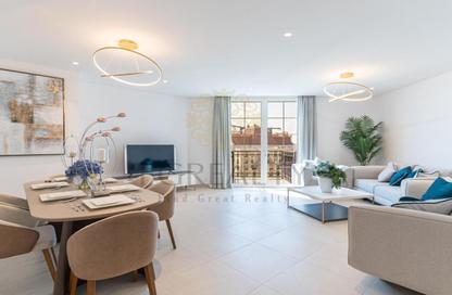 Penthouse - 4 Bedrooms - 5 Bathrooms for rent in Floresta Gardens - Floresta Gardens - The Pearl Island - Doha