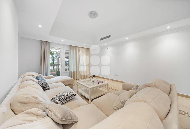 53910208 - Property Main Image