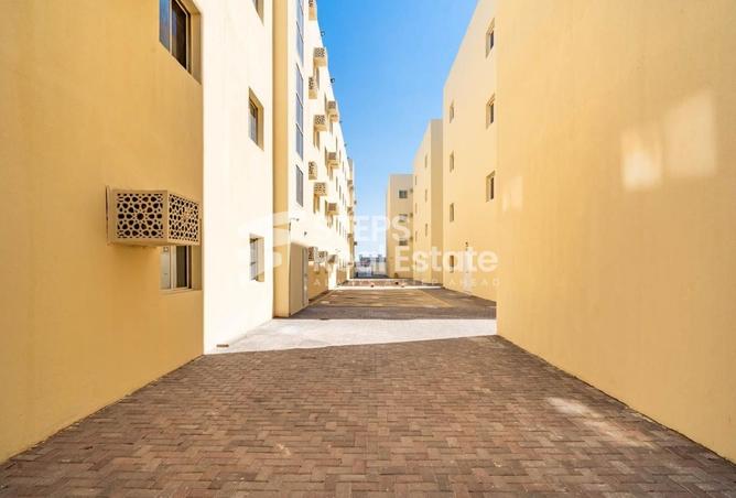 976131 - Property Image 3