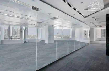 مساحات مكتبية - استوديو - 2 حمامات للايجار في برج البراحة - منطقة المارينا - الوسيل