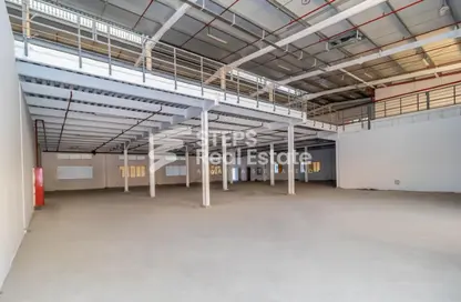 Warehouse - Studio for rent in Industrial Area 2 - Industrial Area - Industrial Area - Doha