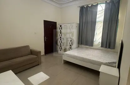 شقة - 1 حمام للايجار في شارع المطار القديم - طريق المطار القديم - الدوحة