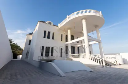 Villa for sale in Waterfront West Villas - Waterfront Residential - The Waterfront - Lusail
