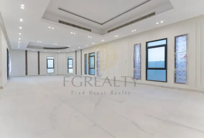 62860235 - Property Image 2