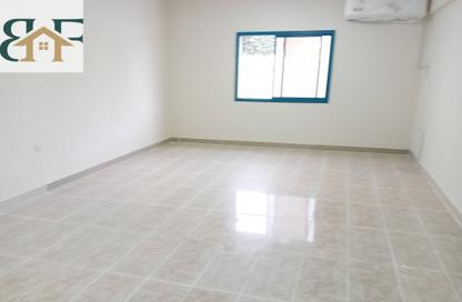 Apartment - 2 Bedrooms - 2 Bathrooms for rent in Al Muntazah Street - Al Muntazah - Doha