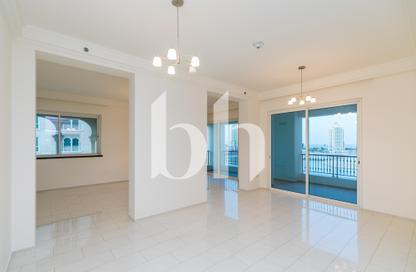Apartment - 2 Bedrooms - 3 Bathrooms for rent in Viva East - Viva Bahriyah - The Pearl Island - Doha Apartment - 2 Bedrooms - 3 Bathrooms for rent in Viva East - Viva Bahriyah - The Pearl Island - Doha