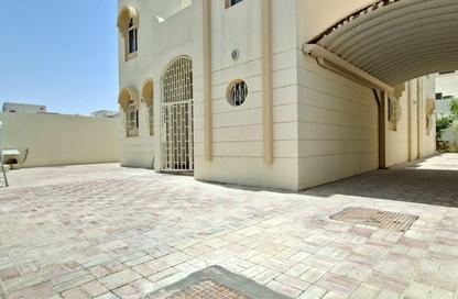 Villa - 4 Bedrooms - 6 Bathrooms for rent in Bu Hamour Street - Abu Hamour - Doha