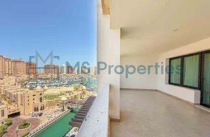 Apartment - 2 Bedrooms - 3 Bathrooms for rent in East Porto Drive - Porto Arabia - The Pearl Island - Doha