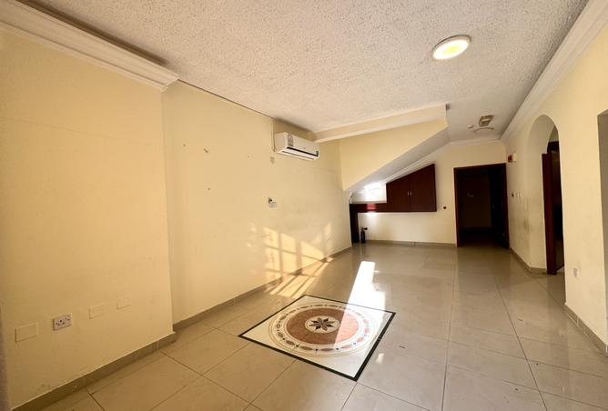 1003103 - Property Image 2