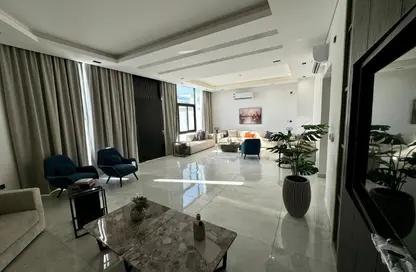 Villa - 5 Bedrooms - 7 Bathrooms for rent in Al Thumama - Al Thumama - Doha