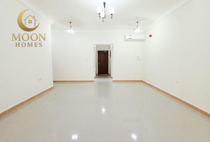 61785609 - Property Main Image
