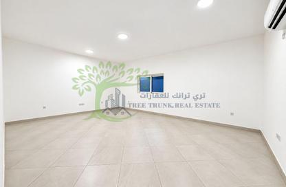 Villa - 4 - 5 for rent in Hazm Al Markhiya - Doha