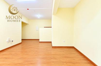 Apartment - 2 - 2 for rent in Umm Ghwailina Comm - Umm Ghuwalina - Umm Ghuwailina - Doha Apartment - 2 - 2 for rent in Umm Ghwailina Comm - Umm Ghuwalina - Umm Ghuwailina - Doha