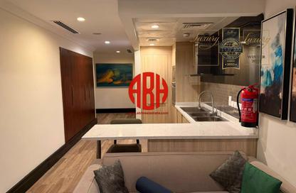Apartment - Studio - 1 Bathroom for rent in Viva East - Viva Bahriyah - The Pearl Island - Doha