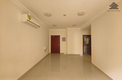 Apartment - 2 Bedrooms - 2 Bathrooms for rent in Al Mansoura - Al Mansoura - Doha