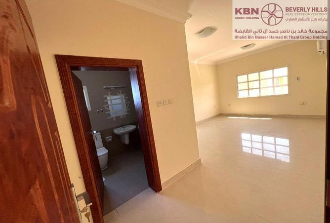 56668381 - Property Image 3