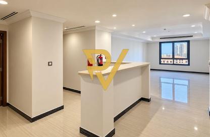 Apartment - 1 - 2 for rent in East Porto Drive - Porto Arabia - The Pearl Island - Doha