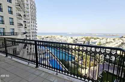 Apartment - 2 Bedrooms - 4 Bathrooms for rent in Floresta Gardens - Floresta Gardens - The Pearl Island - Doha