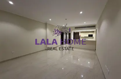 شقة - غرفة نوم - 2 حمامات للايجار في لوسيل ريسيدينس - منطقة المارينا - الوسيل