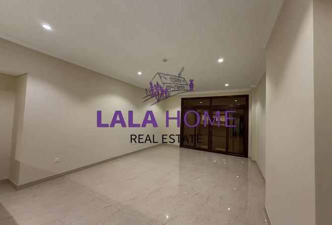 52593116 - صورة العقار 2