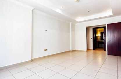 Apartment - 1 - 2 for sale in The Pearl Island - Doha