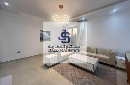 Apartment - 1 - 1 for rent in Lusail Marina Heights - Marina District - Lusail