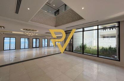 Villa - 5 - 7 for sale in La Plage South - La Plage - The Pearl Island - Doha Villa - 5 - 7 for sale in La Plage South - La Plage - The Pearl Island - Doha