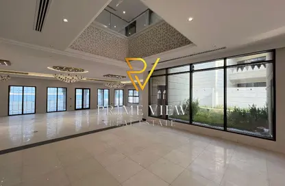 فيلا - 5 غرف نوم - 7 حمامات للبيع في البلاج الجنوبي - البلاج - جزيرة اللؤلؤة - الدوحة