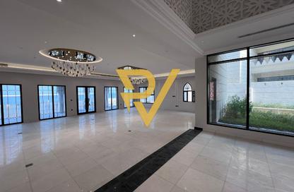 Villa - 5 - 7 for sale in La Plage South - La Plage - The Pearl Island - Doha Villa - 5 - 7 for sale in La Plage South - La Plage - The Pearl Island - Doha