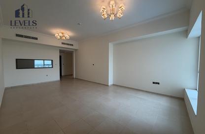 Apartment - 2 Bedrooms - 3 Bathrooms for rent in Lusail Marina Heights - Marina District - Lusail Apartment - 2 Bedrooms - 3 Bathrooms for rent in Lusail Marina Heights - Marina District - Lusail