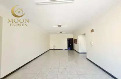Apartment - 2 Bedrooms - 2 Bathrooms for rent in Al Mansoura - Al Mansoura - Doha