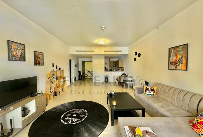 53144199 - Property Image 3