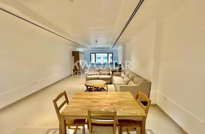 Apartment - Studio - 1 for rent in East Porto Drive - Porto Arabia - The Pearl Island - Doha