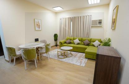 Apartment - 2 Bedrooms - 2 Bathrooms for rent in Thabit Bin Zaid Street - Al Mansoura - Doha