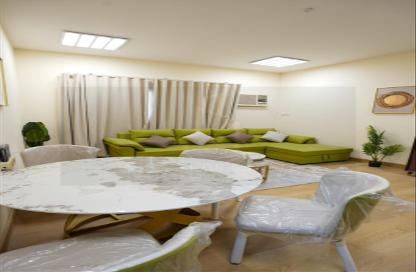 Apartment - 2 Bedrooms - 2 Bathrooms for rent in Thabit Bin Zaid Street - Al Mansoura - Doha