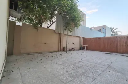 Apartment - 1 Bedroom - 2 Bathrooms for rent in Hazm Al Markhiya - Doha