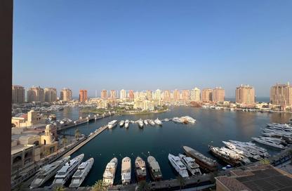 Apartment - 1 Bedroom - 2 Bathrooms for rent in Porto Arabia - The Pearl Island - Doha