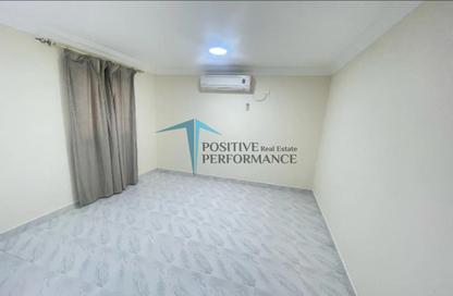 Apartment - 2 Bedrooms - 2 Bathrooms for rent in Fereej Bin Mahmoud North - Fereej Bin Mahmoud - Doha