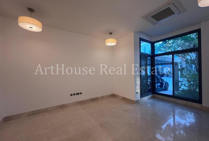 52637129 - Property Main Image