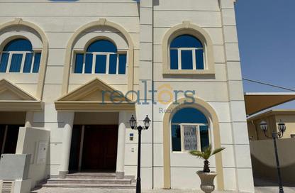 Compound - 5 Bedrooms - 6 Bathrooms for rent in Dareem Street - Al Hilal East - Al Hilal - Doha