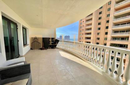 Apartment - 3 Bedrooms - 4 Bathrooms for rent in East Porto Drive - Porto Arabia - The Pearl Island - Doha