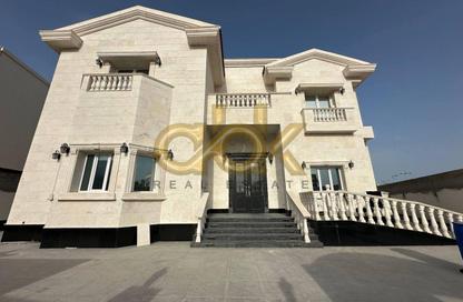 فيلا - 5 - 7+ للبيع في مدينة اللسيل - الوسيل
