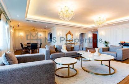 Apartment - 3 Bedrooms - 4 Bathrooms for sale in West Porto Drive - Porto Arabia - The Pearl Island - Doha Apartment - 3 Bedrooms - 4 Bathrooms for sale in West Porto Drive - Porto Arabia - The Pearl Island - Doha