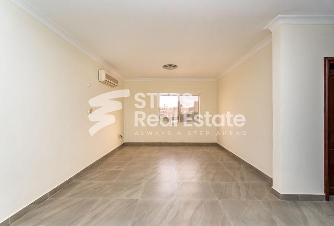 60612801 - Property Image 2