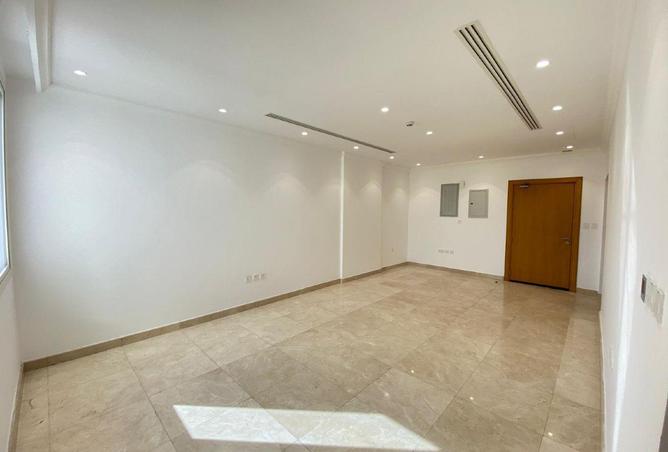 1013311 - Property Image 2