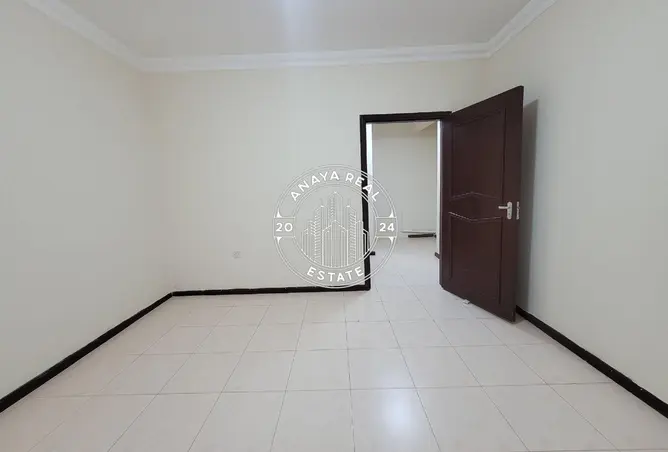 60945803 - Property Image 2