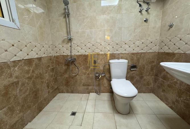 1003808 - Property Image 3