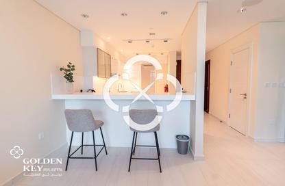 Apartment - 1 Bedroom - 2 Bathrooms for sale in Crystal Residence - Gewan Island - The Pearl Island - Doha
